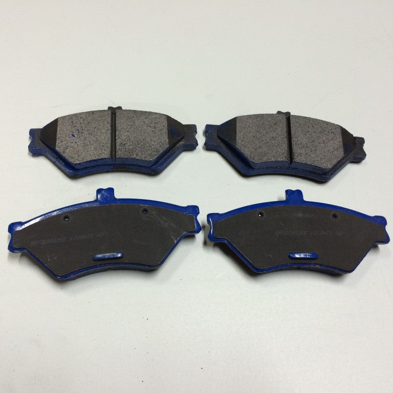 Brake pads, front (10095)