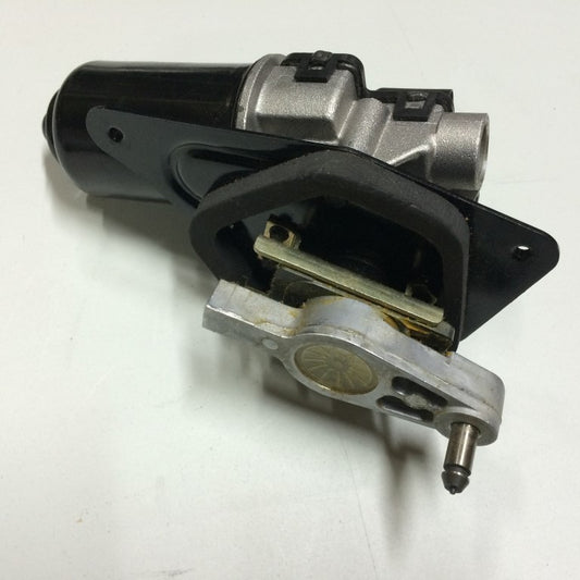 Windscreen wiper motor (10415)