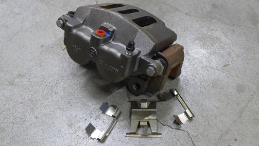 Brake caliper, front, left (11510)